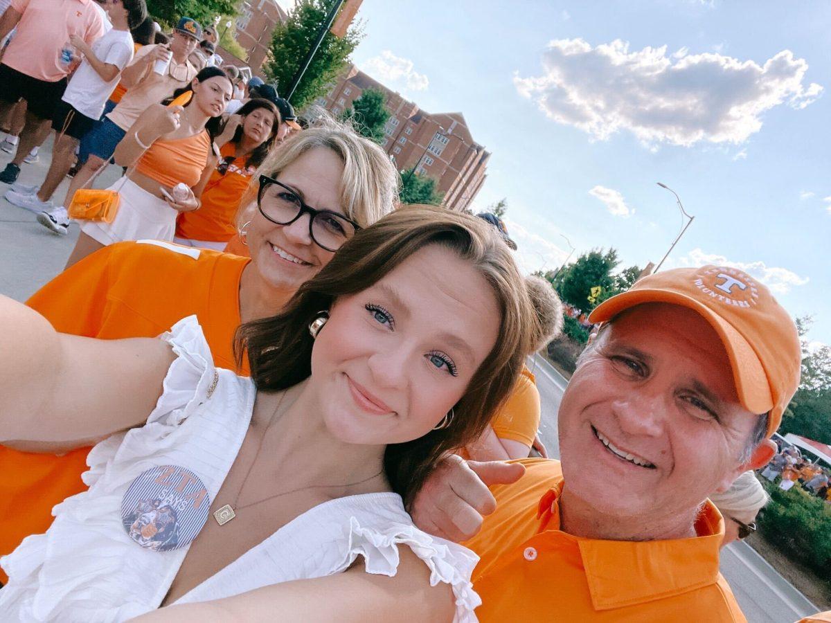 Doug and Cathie are in high spirits to attend the football game against Akron with their daughter during Fall Family Weekend 2022. 
