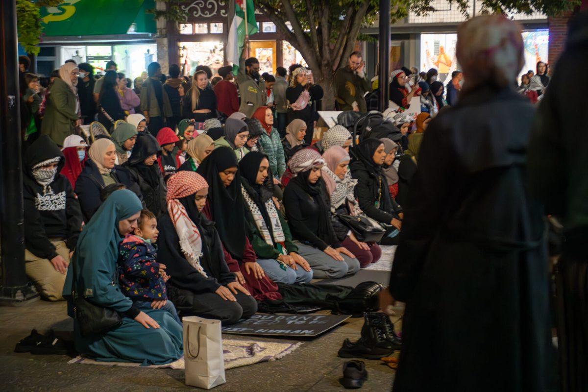 Citizens of Knoxville gather at Market Square for a rally for Palestine in the wake of the recent and ongoing Israeli aggression. Friday, Oct.20, 2023.