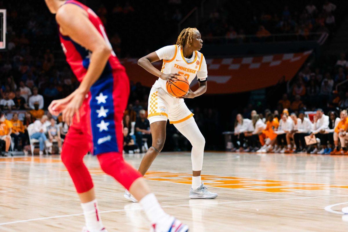 Jillian Hollingshead (53) looks to pass against Team USA. Sunday, Nov. 5, 2023. 