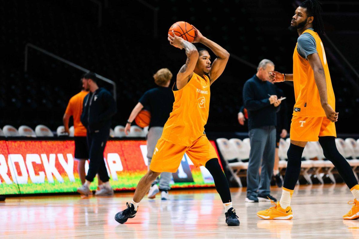Zakai Zeigler (5) warms up for practice at the Food City Center. Thursday, Oct 26, 2023.