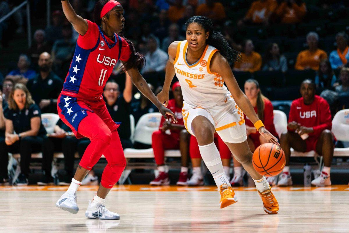 Jewel Spear (0) moves to the basket against Team USA. Sunday, Nov. 5, 2023. 
