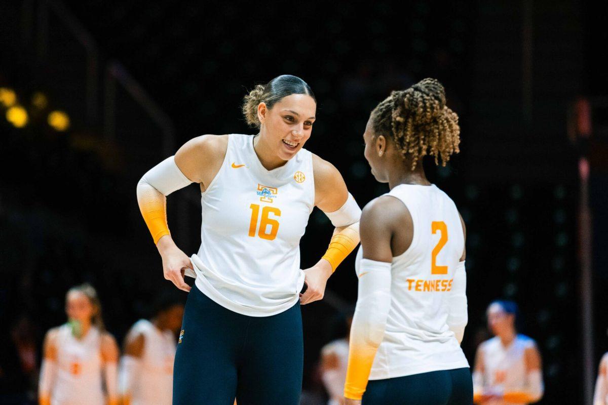 Raeven Chase (16) talks with teammate in the Food City Center. Sunday, Nov, 12, 2023. Parker Phegley