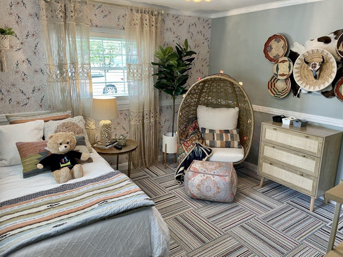 Special spaces redesigns rooms for children with cancer. UT sorority Delta Phi Lambda helps to fundraise for the organization. 