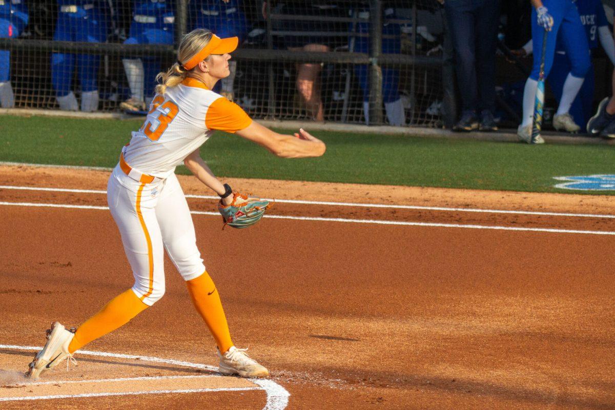 Karlyn Pickens (23) pitches during a game against Kentucky at Sherri Parker Lee Stadium. Thursday, May 2, 2024.