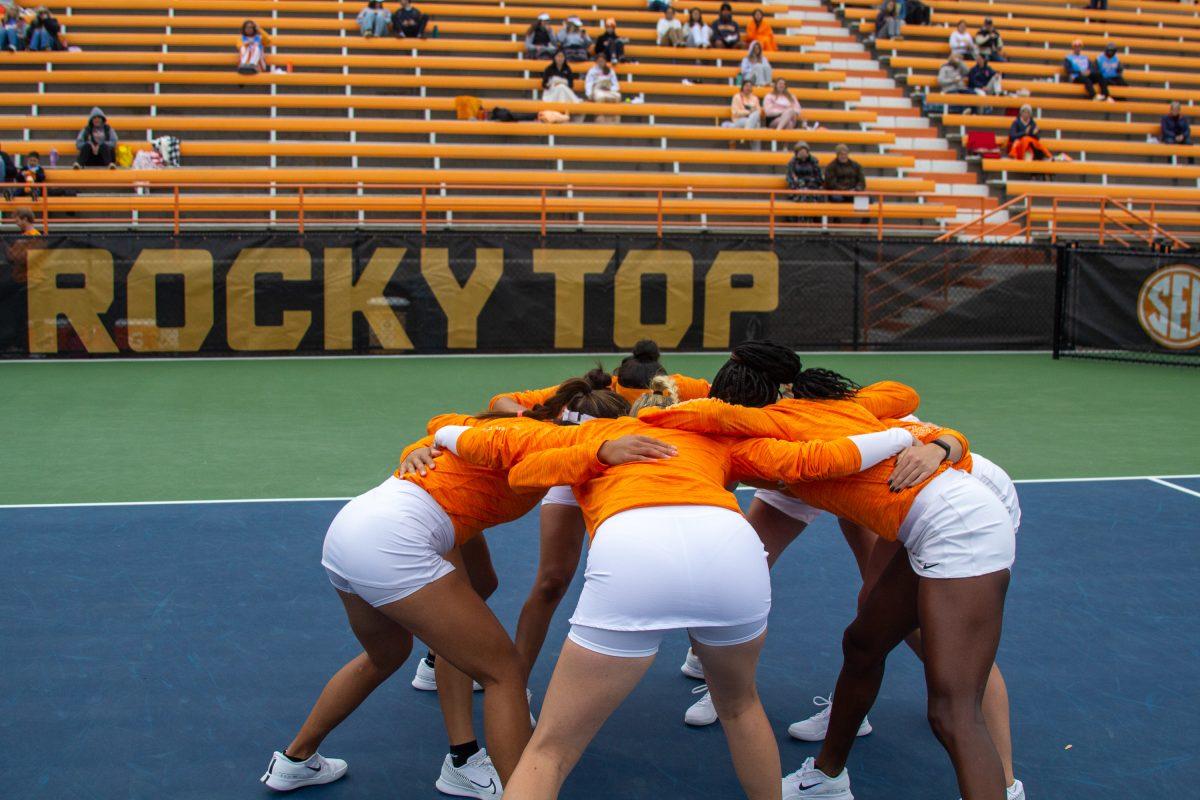 Lady Vols huddle up before a match against Ole Miss at Barksdale Stadium. Friday, April 5, 2024.