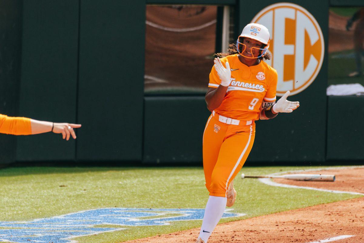Kiki Milloy (9) runs during a game against Alabama at Sherri Parker Lee Stadium. Friday, May 24, 2024.