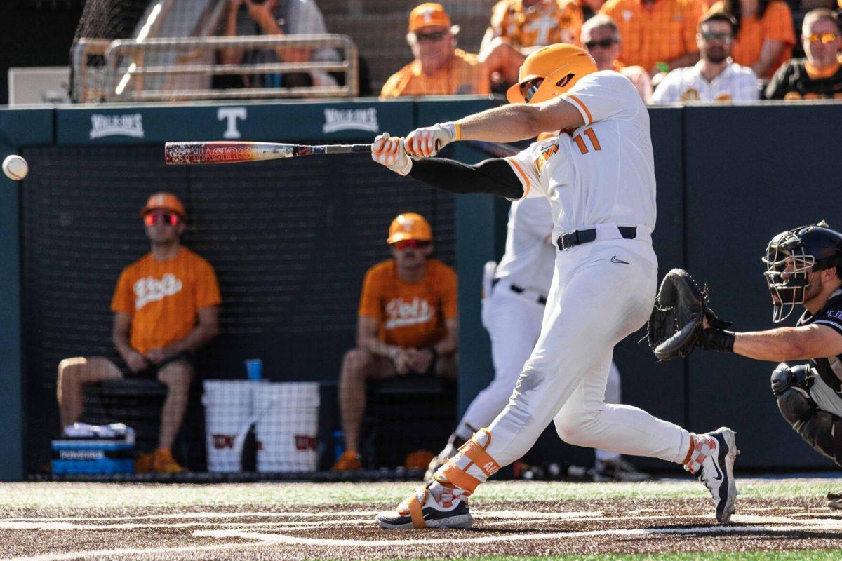 Billy Amick (11) with a base hit during game against Evansville at Lindsey Nelson Stadium. Friday, June 7, 2024.