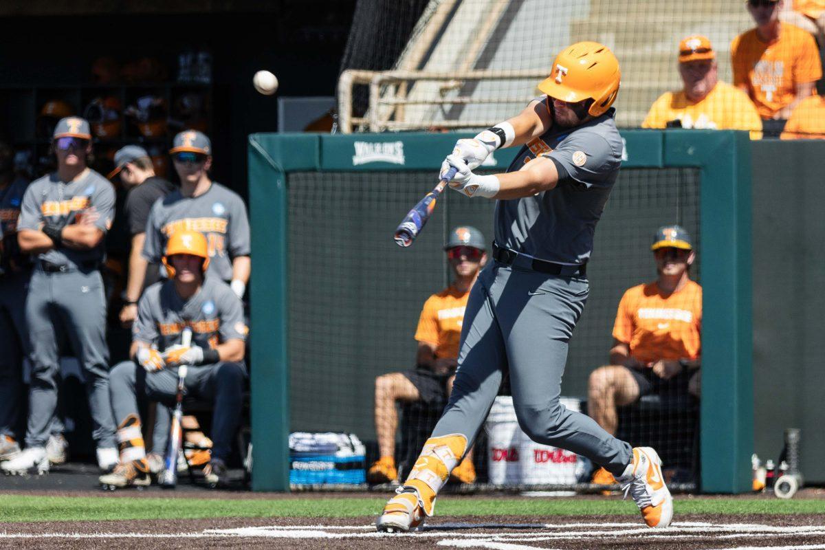 Blake Burke (25) hits the first home run of the game against Evansville at Lindsey Nelson Stadium. Saturday, June 8, 2024.