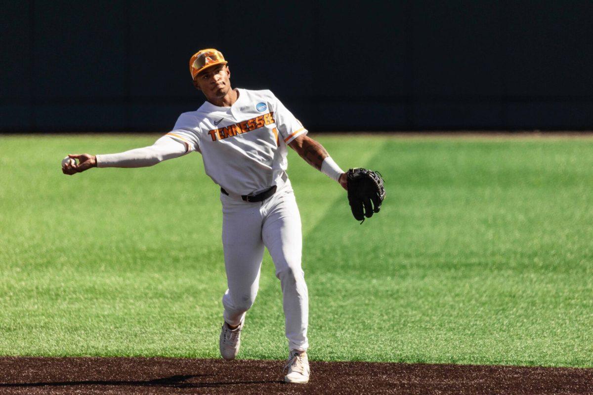 Christian Moore (1) throws for the out at first during game against Evansville at Lindsey Nelson Stadium. Friday, June 7, 2024.
