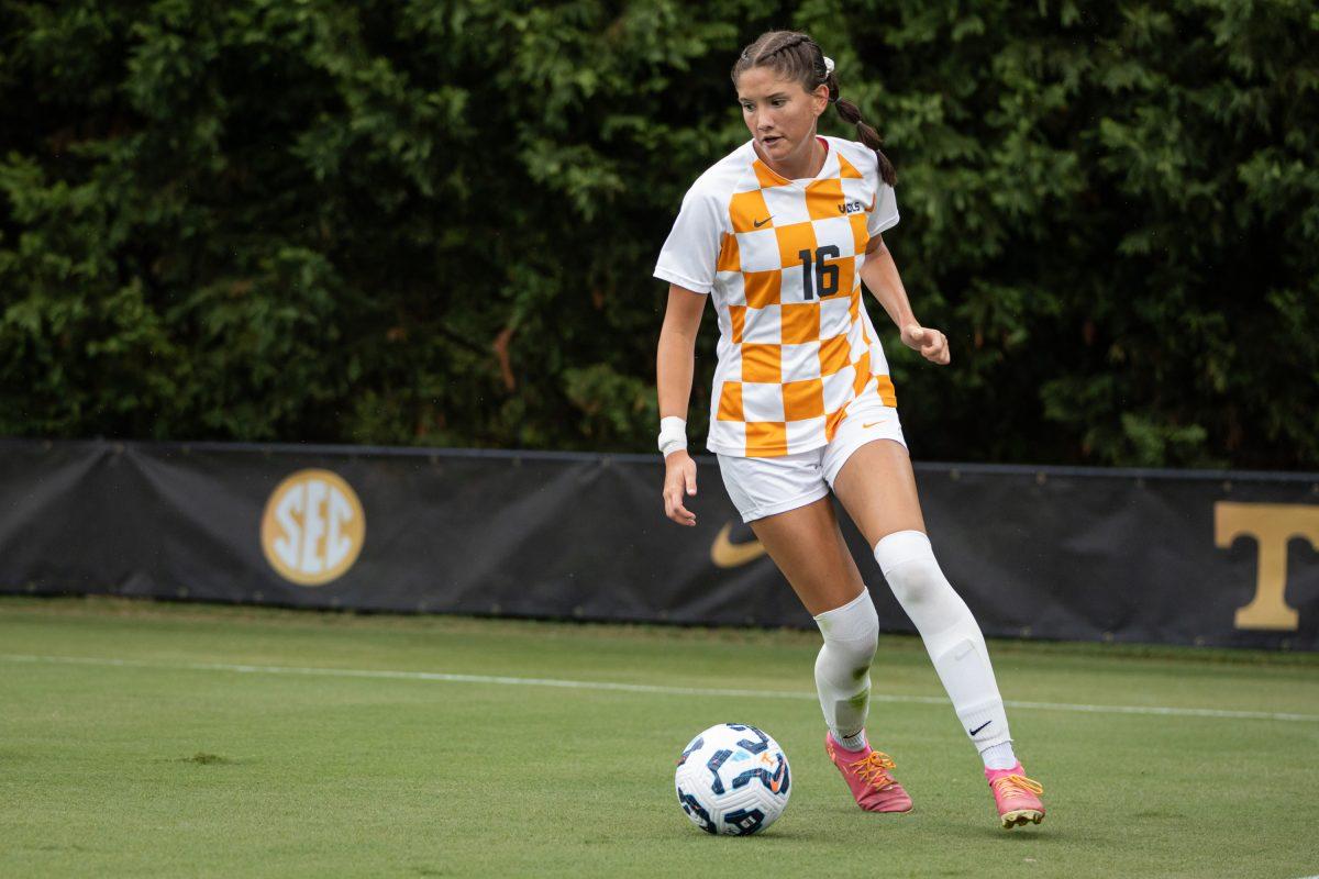 Sarah Greiner (16) controls the ball during a match against Chattanooga at Regal Soccer Stadium. Sunday, Aug. 18, 2024.