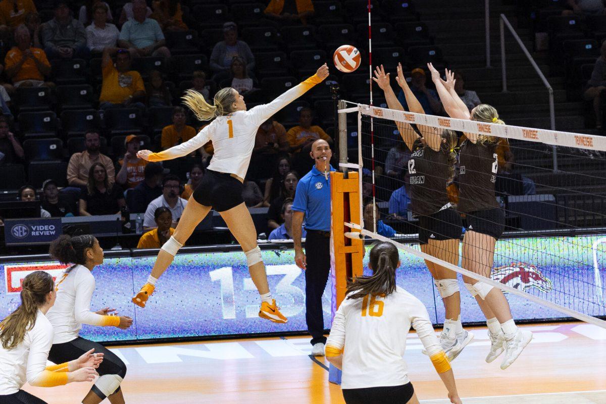 Nina Cajic (1) swings against Western Michigan at Tompson-Boling Area at Food City Center. Thursday, Sept. 19, 2024.