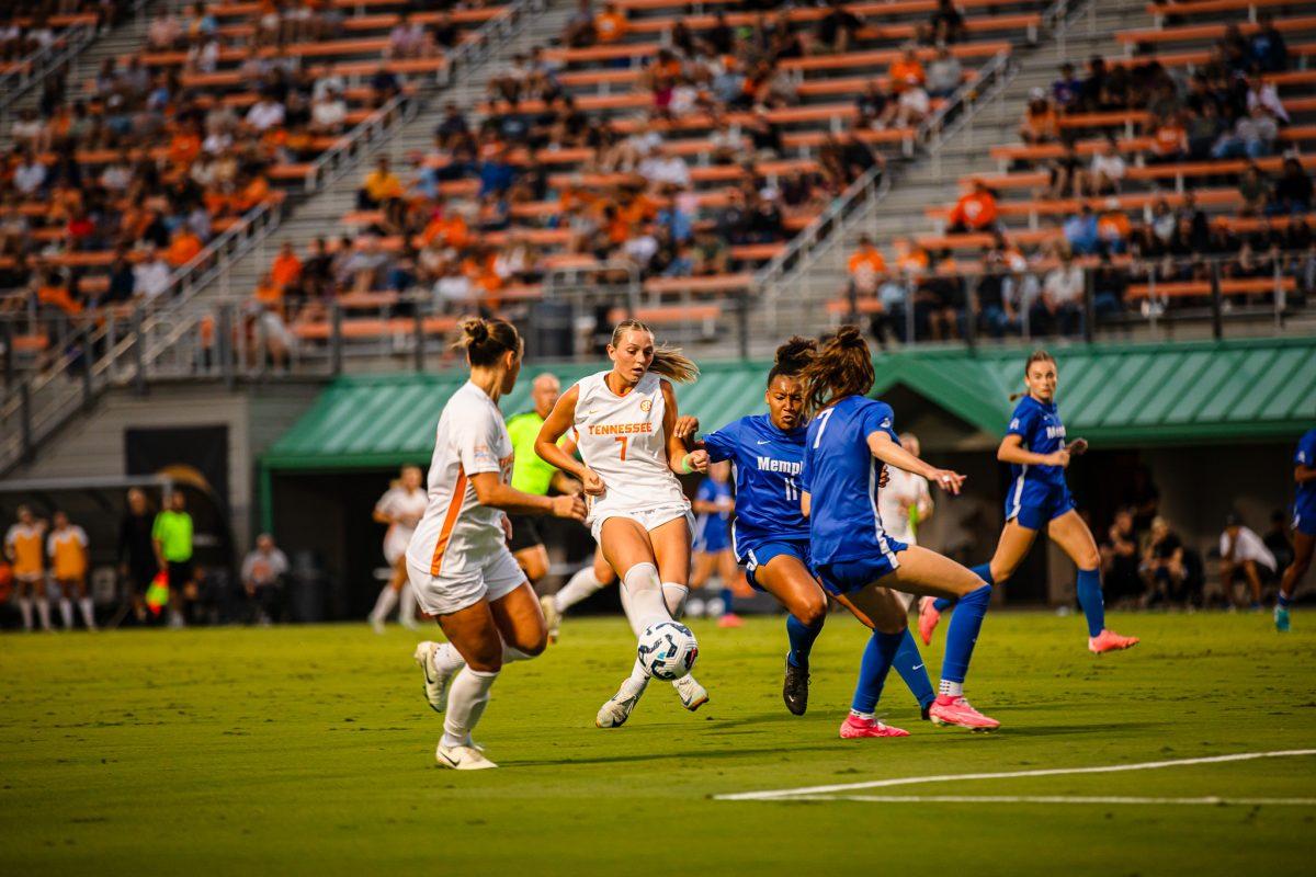 Kate Runyon (7) attacking during a match against Memphis at Regal Soccer Stadium. Thursday, Sept. 12, 2024.