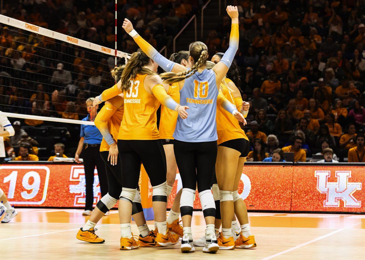 Lady Vols celebrate after scoring a point on Kentucky at Thompson-Boling Arena at Food City Center. Wednesday, Oct. 16, 2024.