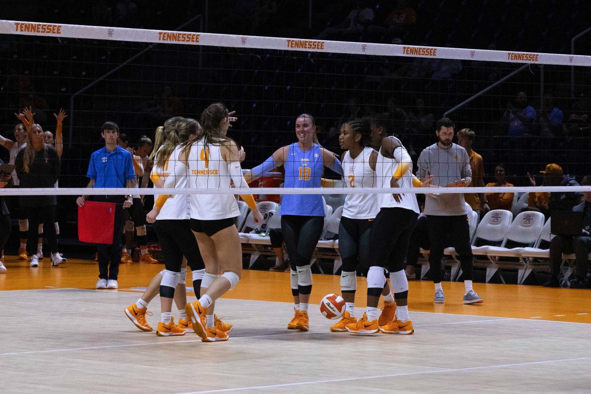 Lady Vols celebrate after scoring a point against Western Michigan at Thompson-Boling Arena at Food City Center. Friday, Sept. 20, 2024.