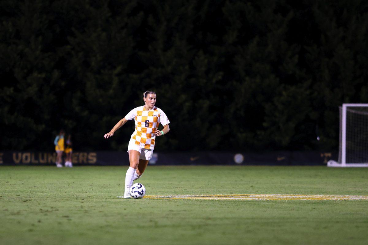 Sarah Bridenstine (6) dribbles the ball up the field against South Carolina at Regal Soccer Stadium. Thursday, Oct. 24, 2024.