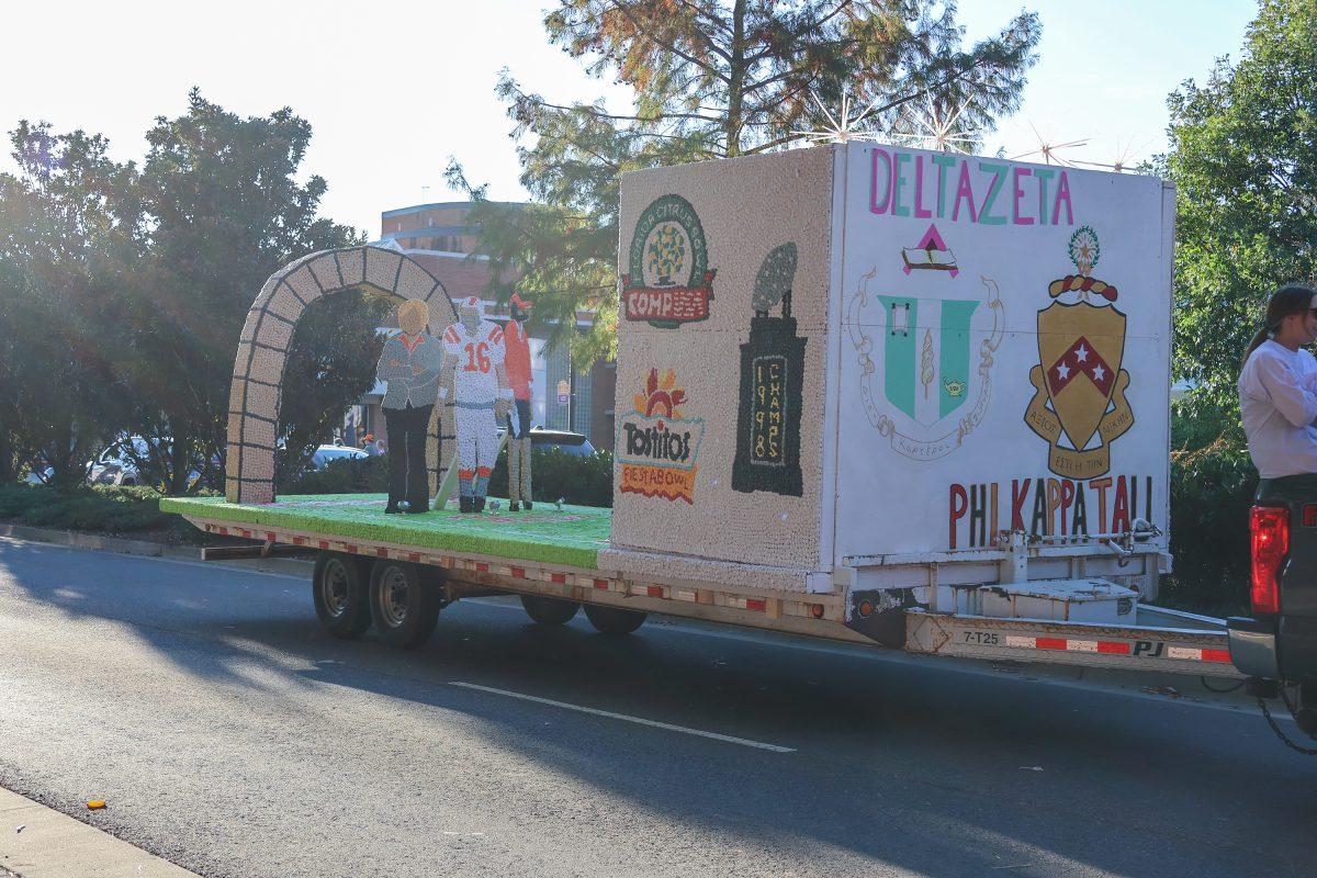 Delta Zeta and Phi Kappa Tau remember 98 with their homecoming float. Friday, Nov 8, 2024.