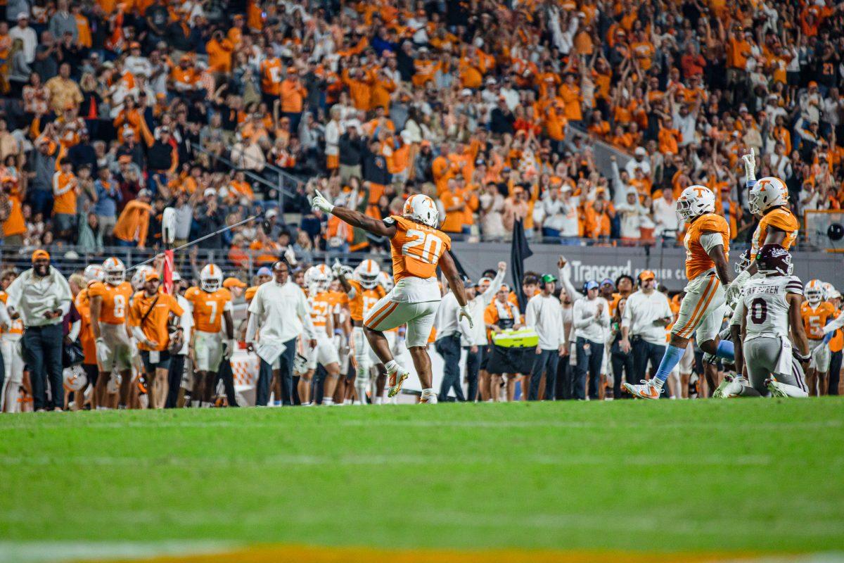 Bryson Eason (20) celebrates a tackle during a game against Mississippi State at Neyland Stadium. Saturday, Nov. 09, 2024.