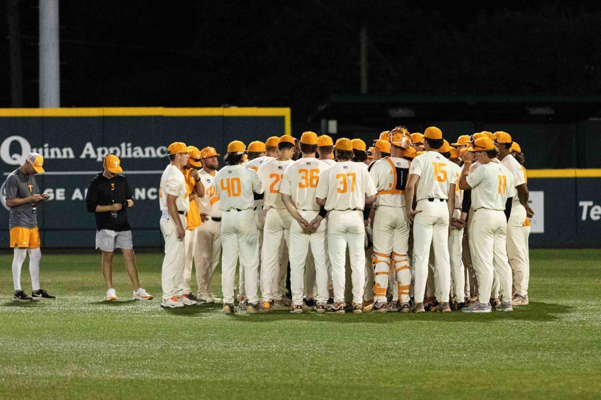 Vols' huddle after winning the regional bracket against Southern Miss at Lindsey Nelson Stadium. Sunday, June 2, 2024.