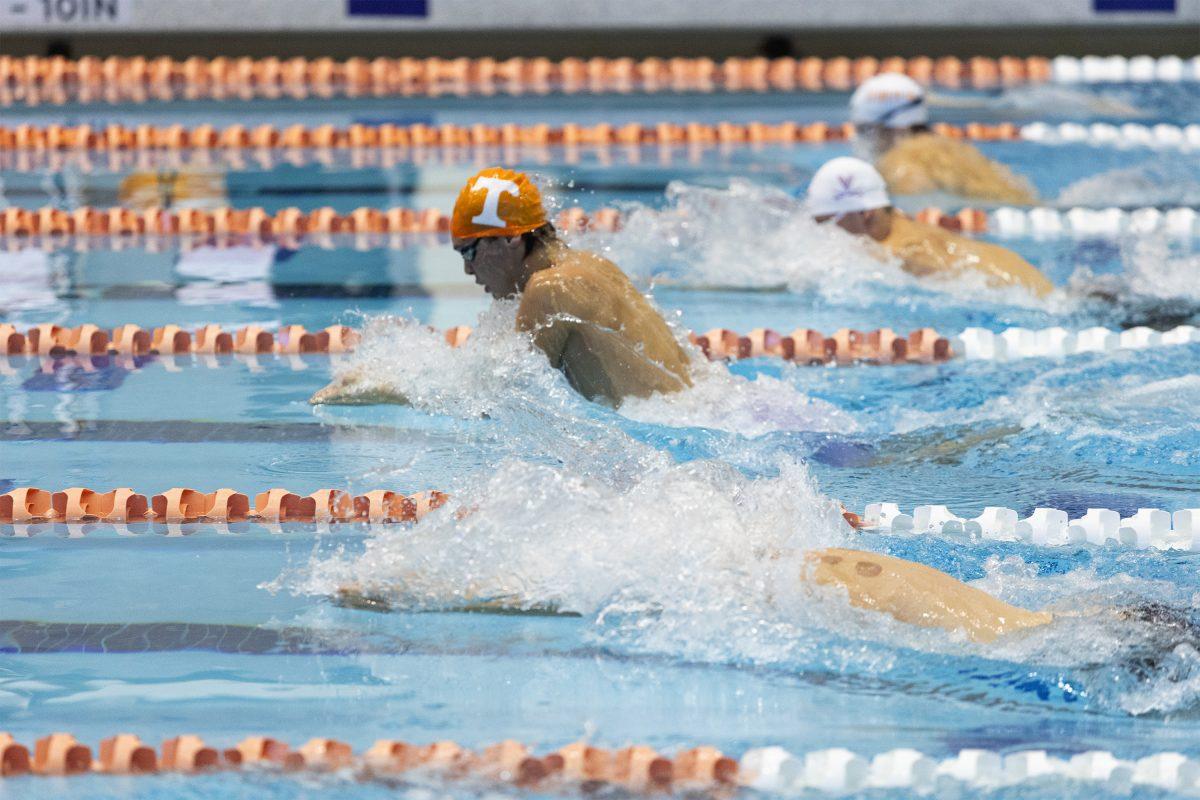 Jed Garner races in a heat of the men's 200 meter breast stroke at the Tennessee invitational at the Allan Jones Intercollegiate Aquatic Center. Friday, Nov. 22, 2024.