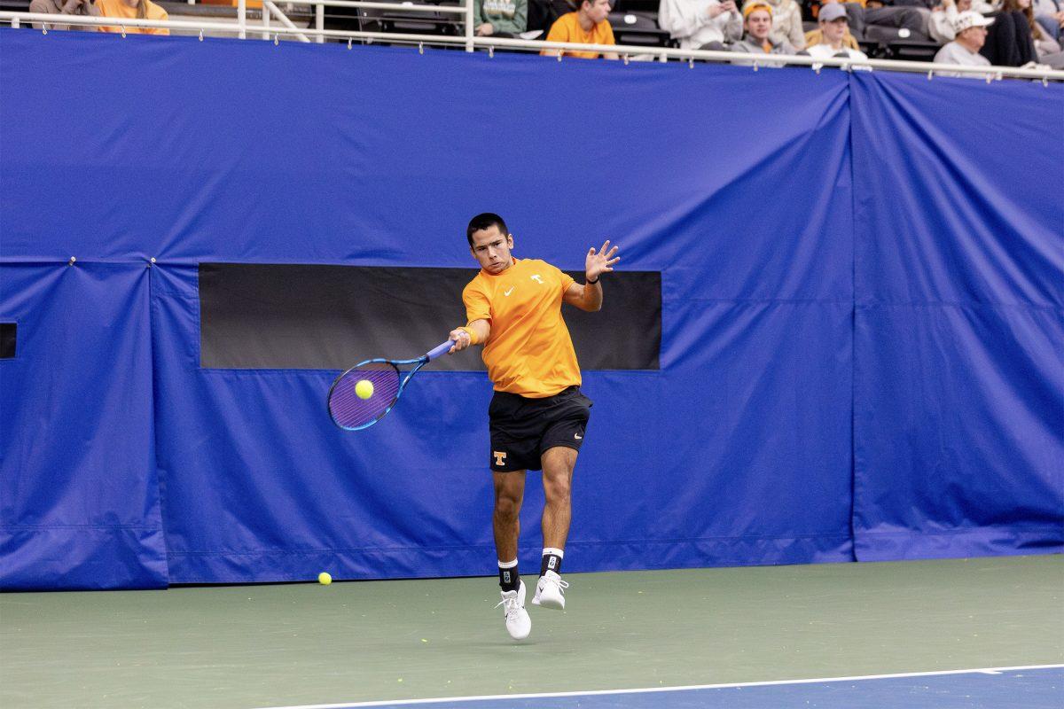 Jose Garcia hits against Illinois at Goodfriend Indoor Tennis Center. Saturday, Jan. 25, 2025.