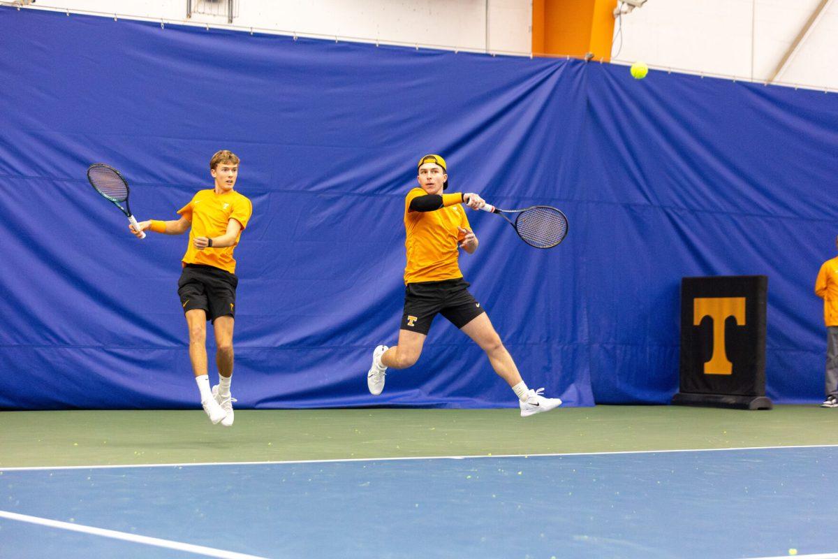 James Newton and Alejandro Moreno volley an incoming Illinois shot at Goodfriend Tennis Center. Saturday, Jan. 25, 2025.