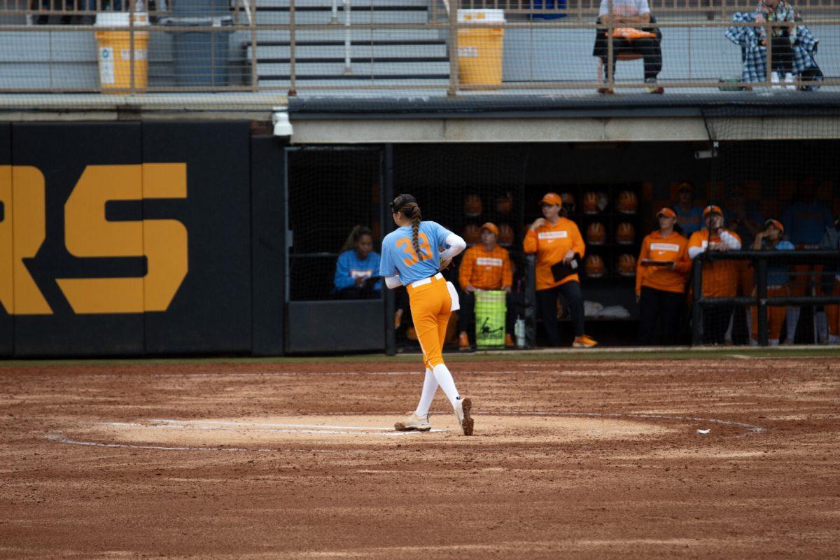 Erin Nuwer (33) winds up to pitch against Lipscomb at Sherri Parker Lee Stadium. Saturday, Sept. 28, 2024
