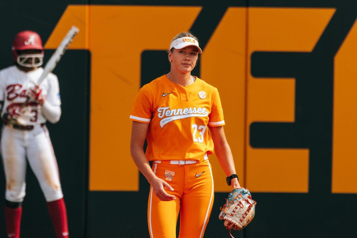 Karlyn Pickens (23) pitches during a game against Alabama at Sherri Parker Lee Stadium. Friday, May 24, 2024.