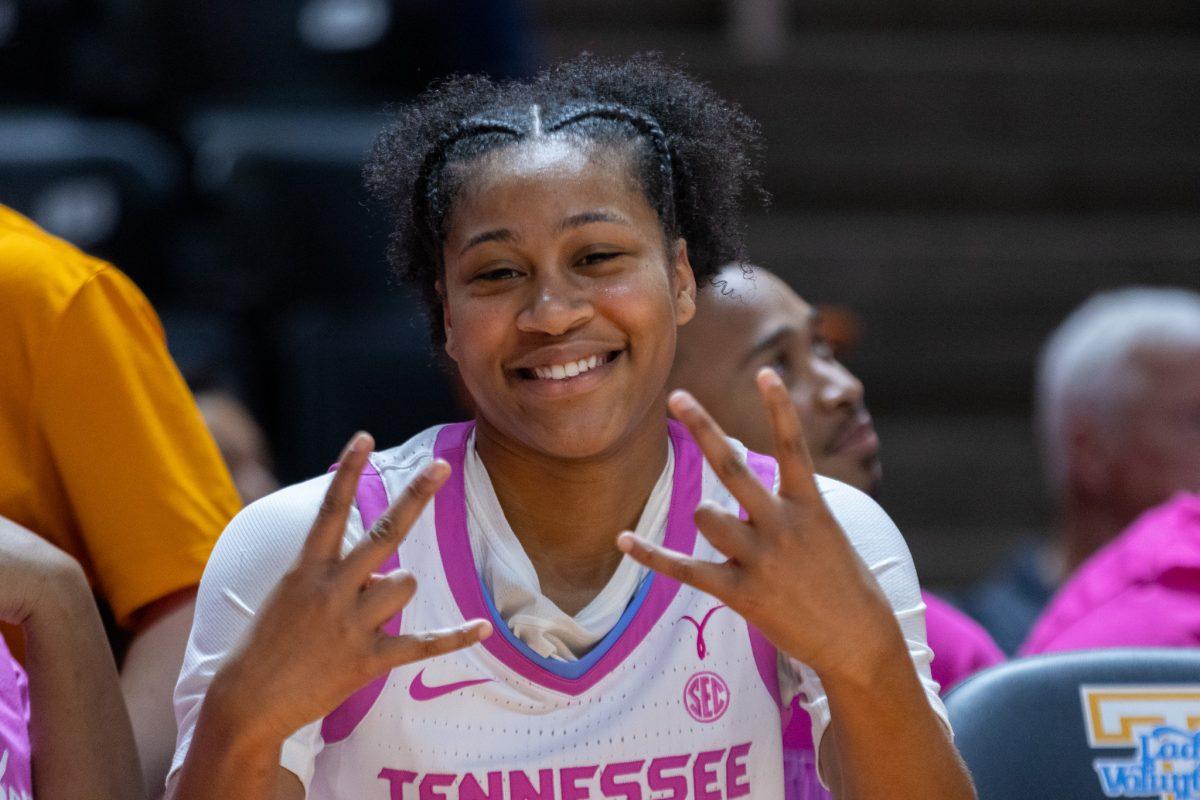 Jewel Spear (0) during a game against Auburn at Food City Center. Thursday, Feb. 13, 2025.