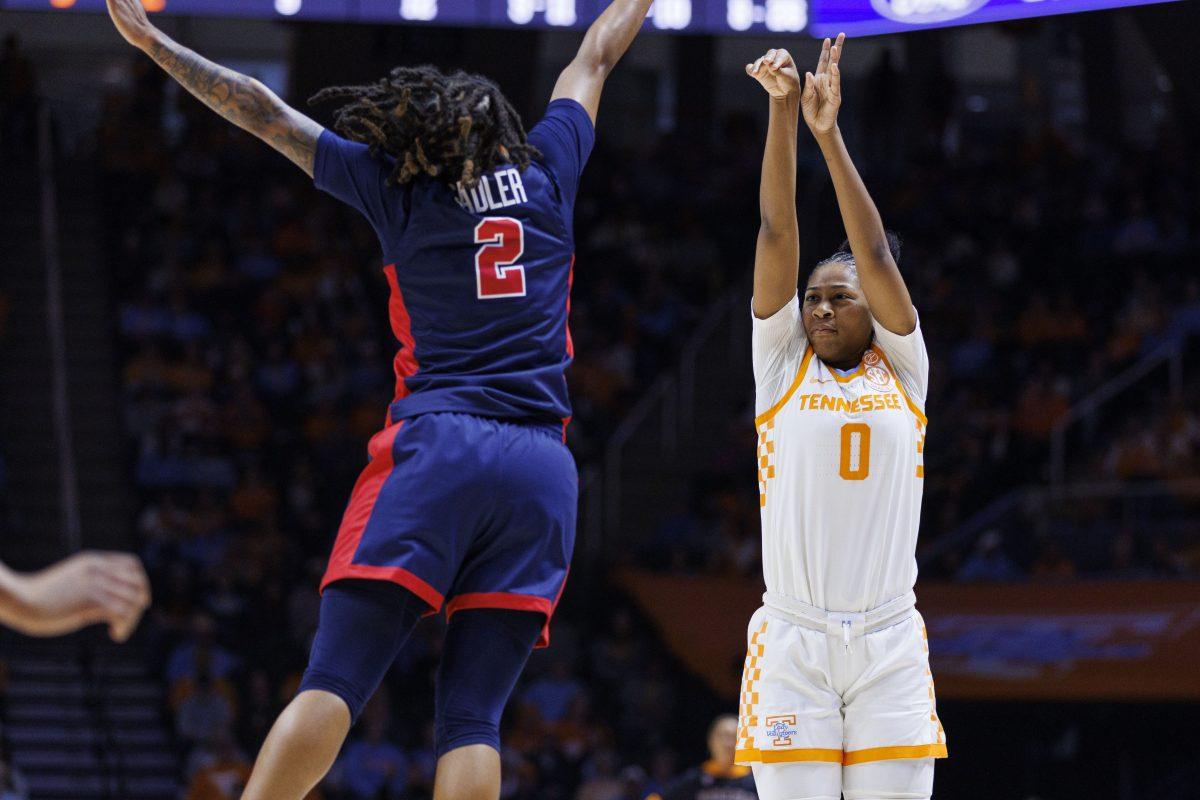 KNOXVILLE, TN - February 16, 2025 - Guard Jewel Spear #0 of the Tennessee Lady Volunteers during the game between the Ole Miss Rebels and the Tennessee Lady Volunteers at Food City Center in Knoxville, TN.