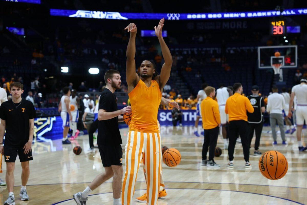 Chaz Lanier (2) warms up prior to SEC Championship game in Bridgestone Arena in Nashville, Tennessee. Sunday, March 16, 2025. 