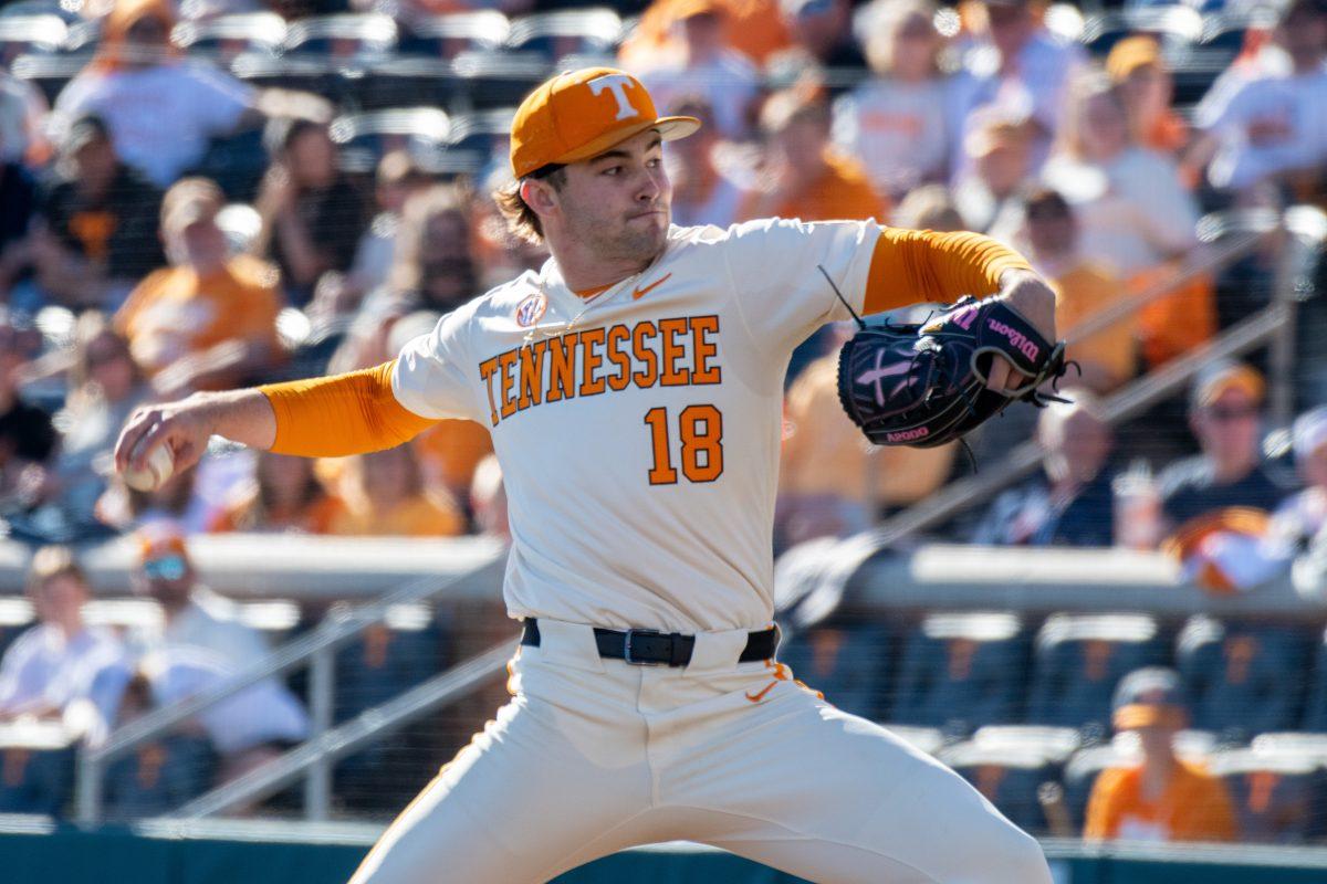 Austin Breedlove (18) pitches during a game against ETSU at Lindsey Nelson Stadium. Tuesday, March 18, 2025.