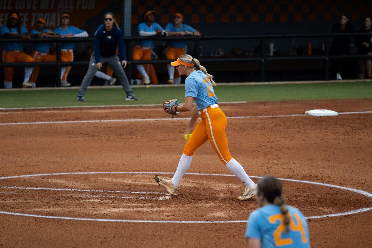 Karlyn Pickens (23) delivers a pitch in the first inning against Georgia Tech at Sherri Parker Lee Stadium. Saturday, Sept. 28, 2024.