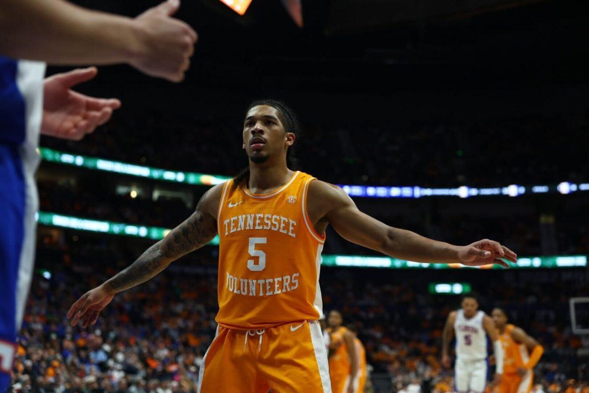 Zakai Zeigler (5) guards an inbounds pass against Florida in the SEC Championship game at Bridgestone Arena in Nashville, Tennessee. Sunday, March 16, 2025.