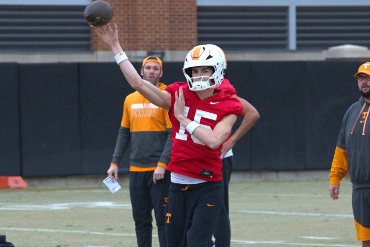Freshman quarterback George MacIntyre (15) throws a pass during the first spring practice. Friday, March 7, 2025. 