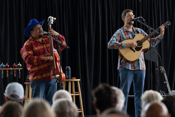 Larry (l) and Joe perform at the Knoxville Museum of Art during the Big Ears Festival. Sunday, March 30, 2025.