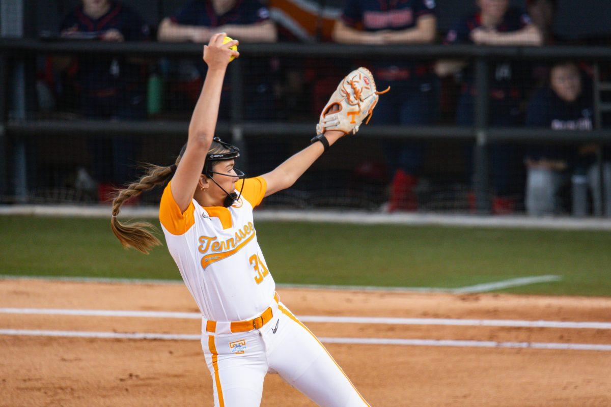 Erin Nuwer (33) pitches during a game against Radford at Sherri Parker Lee Stadium. Friday, February 26, 2025.