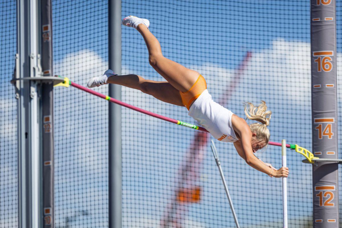 Kendall Ford competes in the pole vault during the Tennessee Invite at Tom Black Track at LaPorte Stadium. Friday, April 4, 2025.