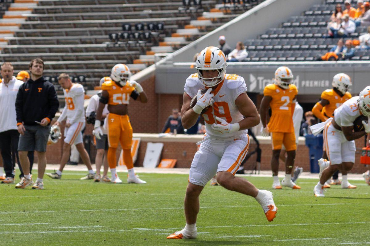 Jack Van Dorselaer (89) during the Orange and White Game at Leyland Stadium. Saturday, April 12, 2025.