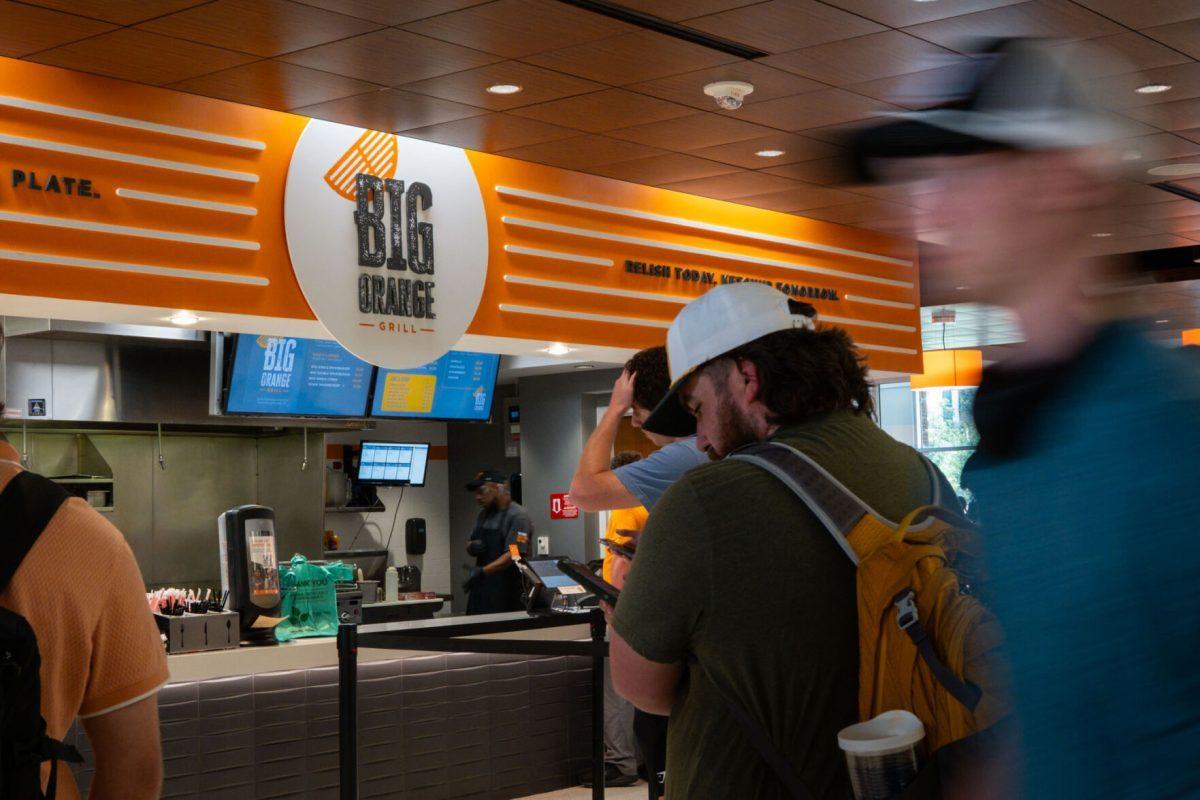 Students wait in line at Big Orange Grill, located in the Student Union, Friday, Aug. 22, 2025.