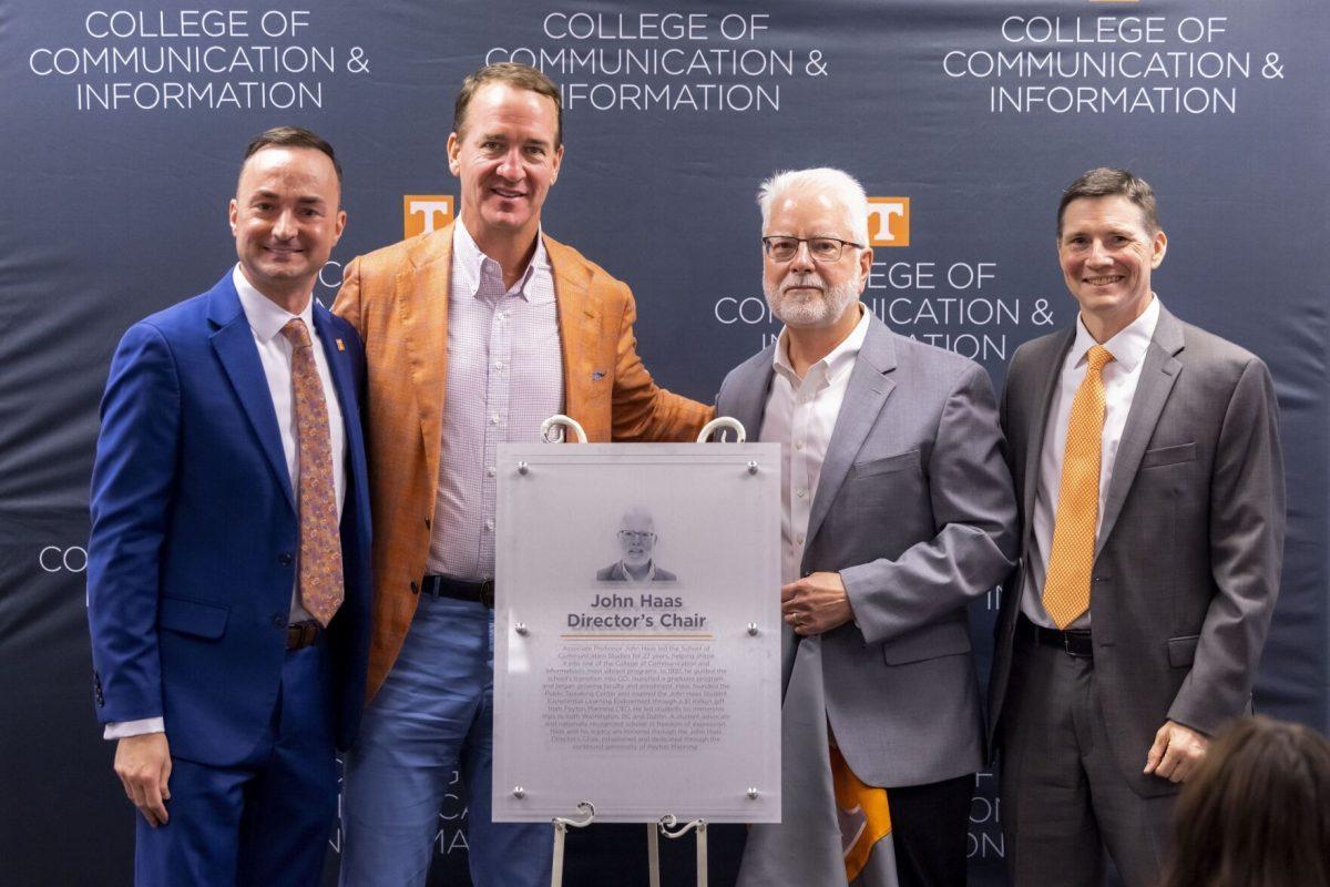Vol For Life Peyton Manning donates $4 million to College of Communication and Information, directly supporting students and honoring his academic mentors.