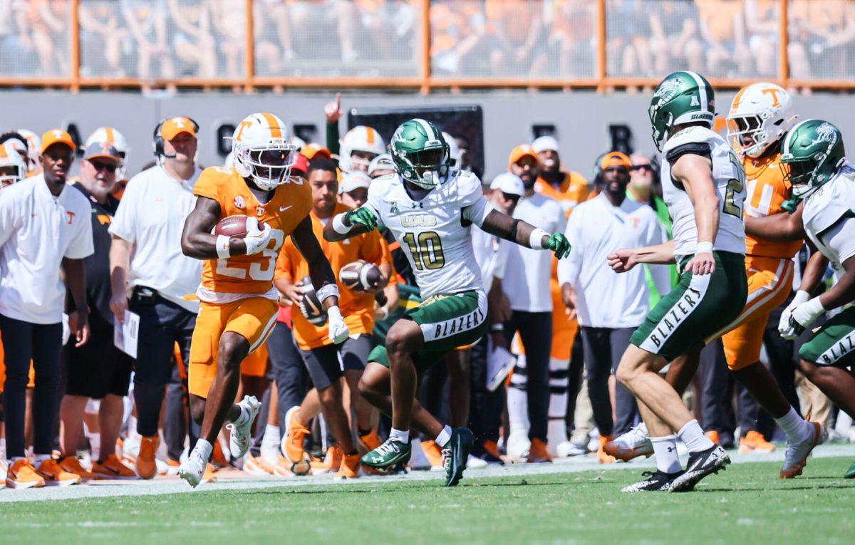 Boo Carter (23) breaks away during the game against UAB in Neyland Stadium. Saturday, Sept. 20, 2025.