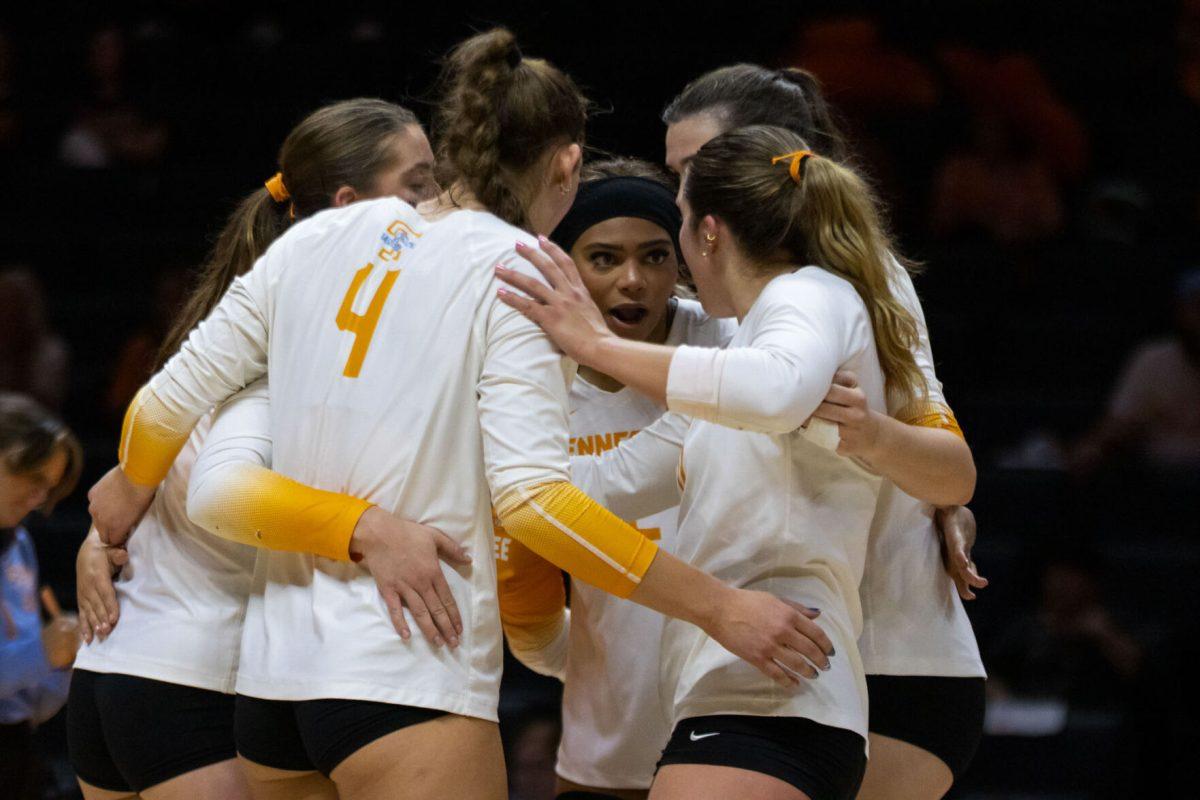 Lady Vols huddle during a game against Samford at Food City Center. Friday, Sept. 5, 2025.