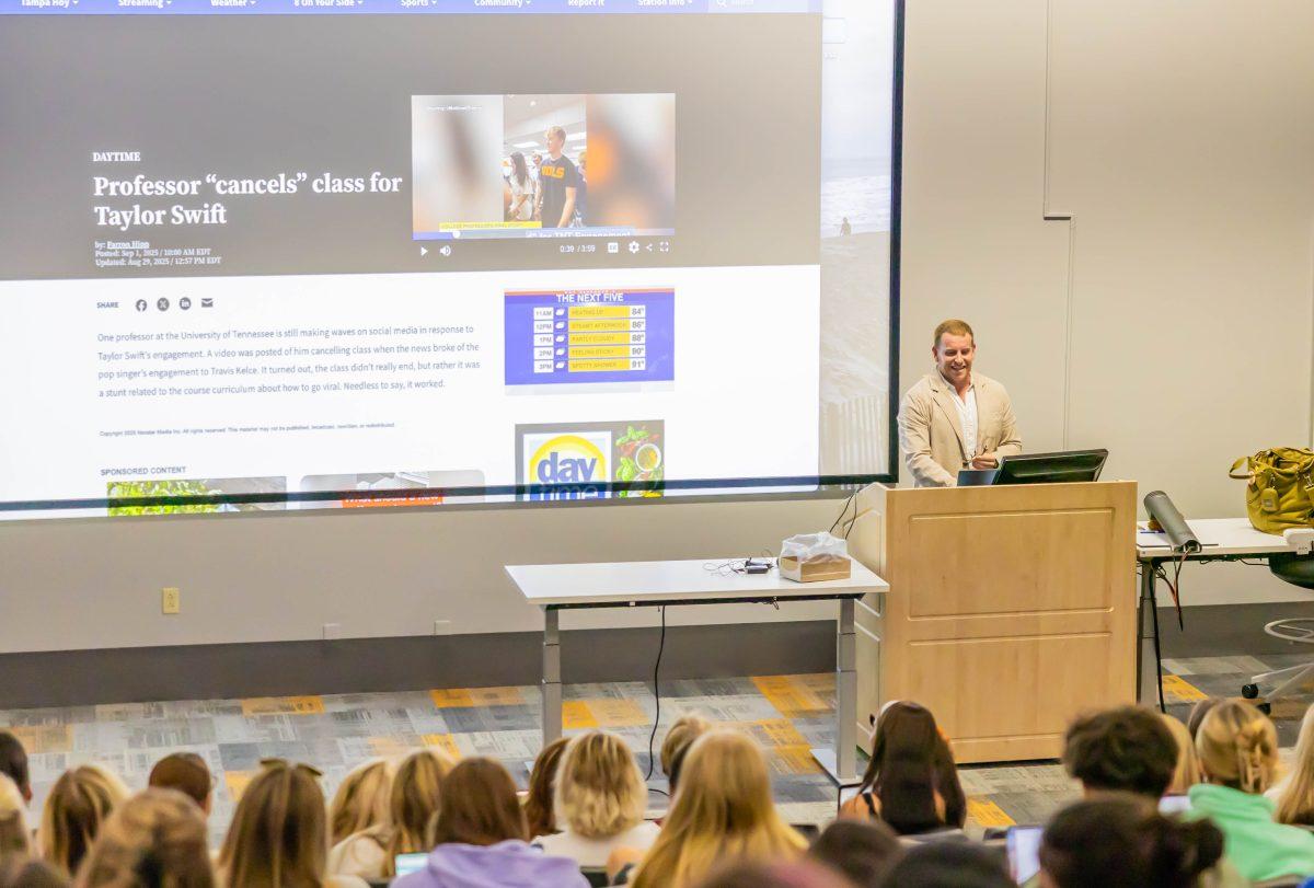 Professor Matthew Pittman shows his advertising class a viral video of himself at The University of Tennessee. Tuesday, Sept. 2, 2025.