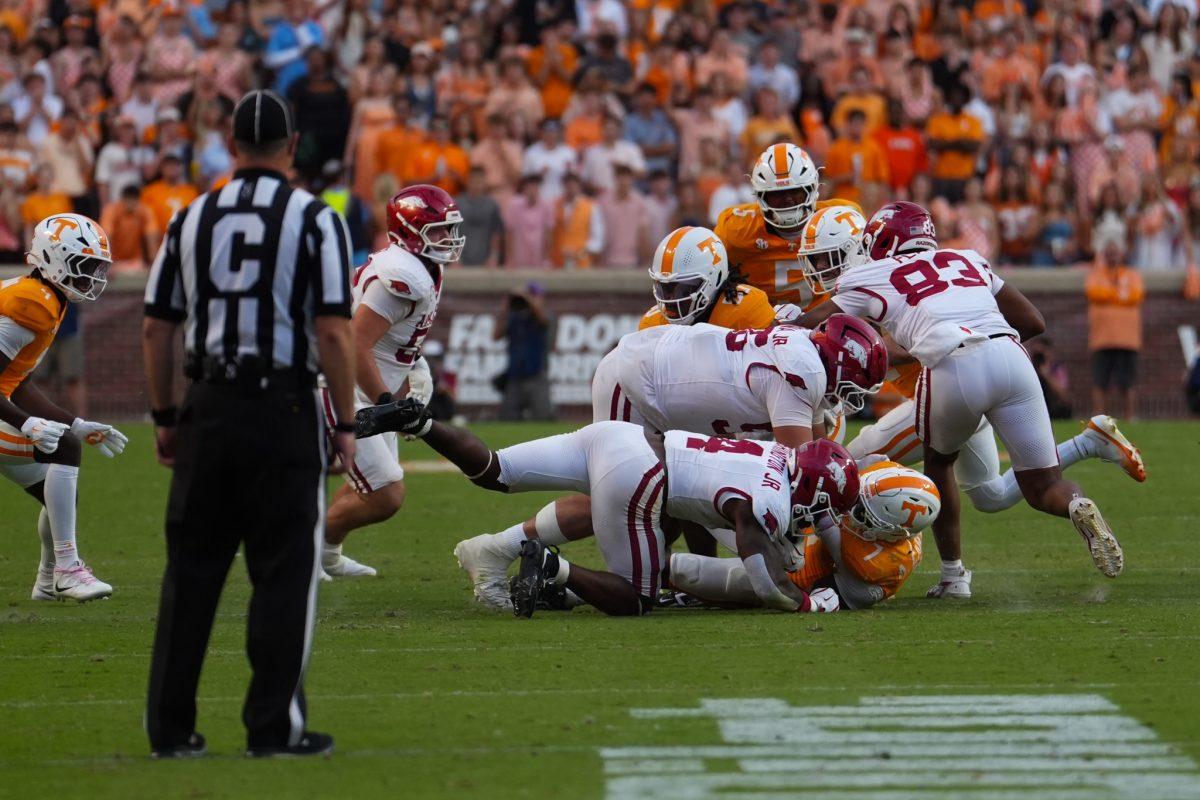 Tennessee sacks the quarterback during a game against Arkansas at Neyland Stadium, Saturday, Oct.11, 2025