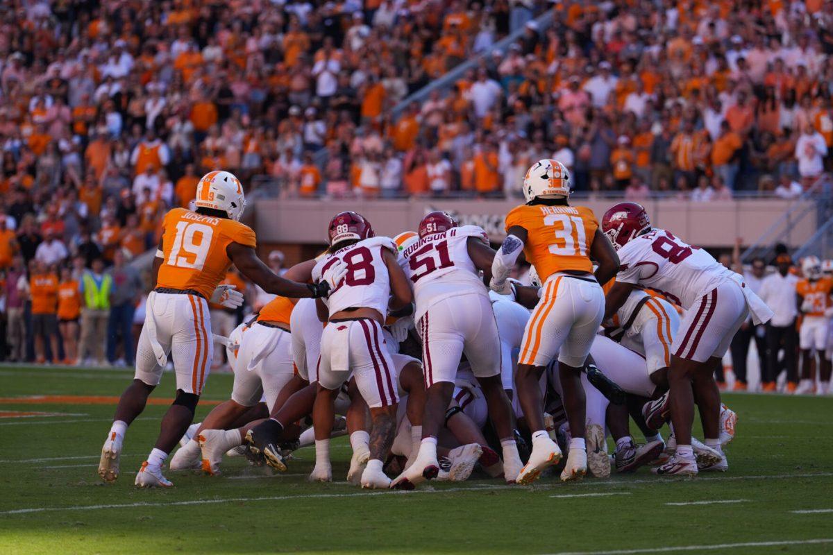 Tennessee shuts down a run during a game against Arkansas at Neyland Stadium, Saturday, Oct.11, 2025
 
