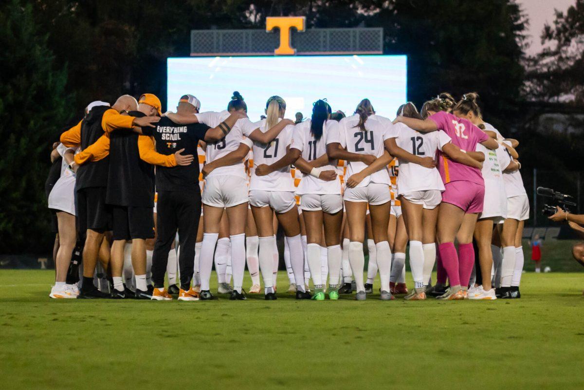 The Lady Vols huddle up before the game against Florida in Regal Soccer Stadium. Thursday, Oct. 16, 2025.