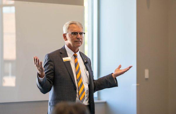 Provost and Senior Vice Chancellor, John Zomchick, addresses the Faculty Senate at a meeting on Monday, Oct. 20, 2025.