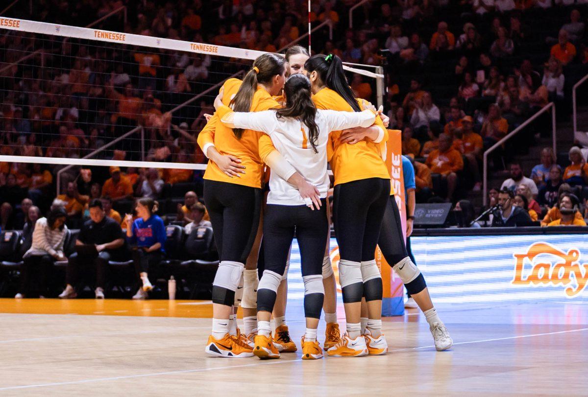 The Lady Vols celebrate after scoring during the match against Florida in Thompson-Boling Arena at Food City Center. Wednesday, Oct. 15, 2025.
