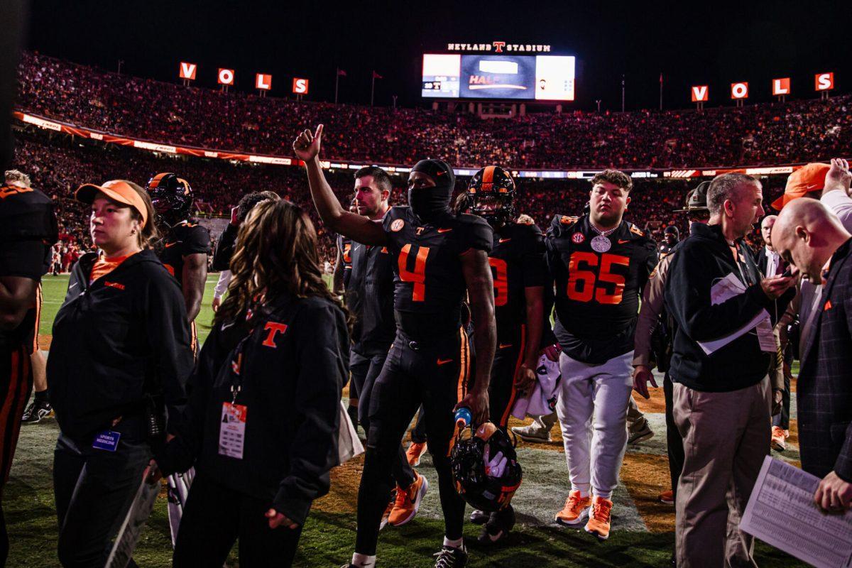 Mike Matthews (4) walks off the field at the half during a game against Oklahoma at Neyland Stadium. Saturday, Nov. 1, 2025.