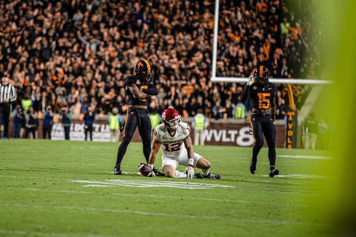 Andre Turrentine (2) taunts his opponent during a game against Oklahoma at Neyland Stadium. Saturday, Nov. 1, 2025.
